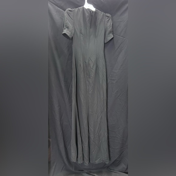 IEENA FOR MAC DUGGAL 2630 NWT  Black Plunge Neck Puff Sleeve Cut Out Gown - Picture 5 of 8